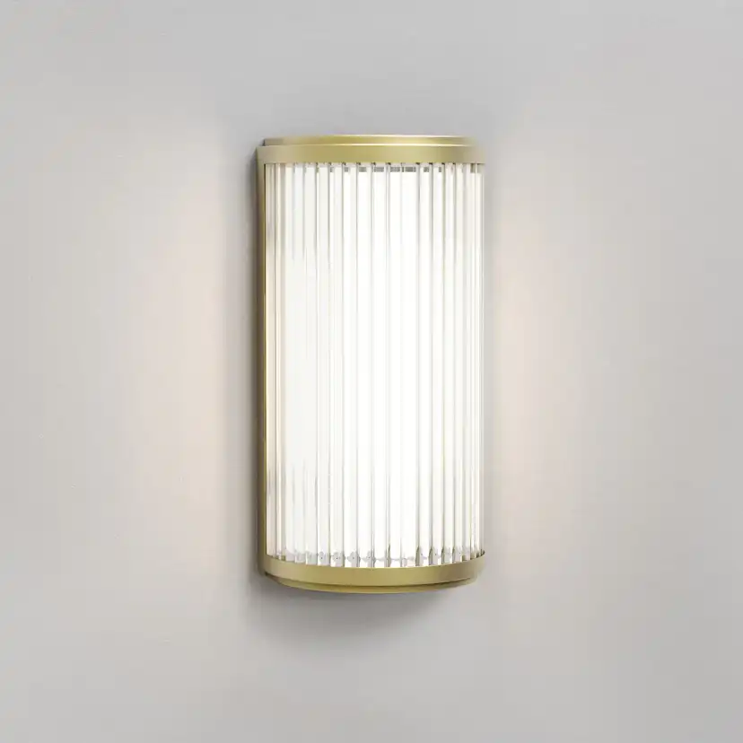 Vägglampa Astro Versailles