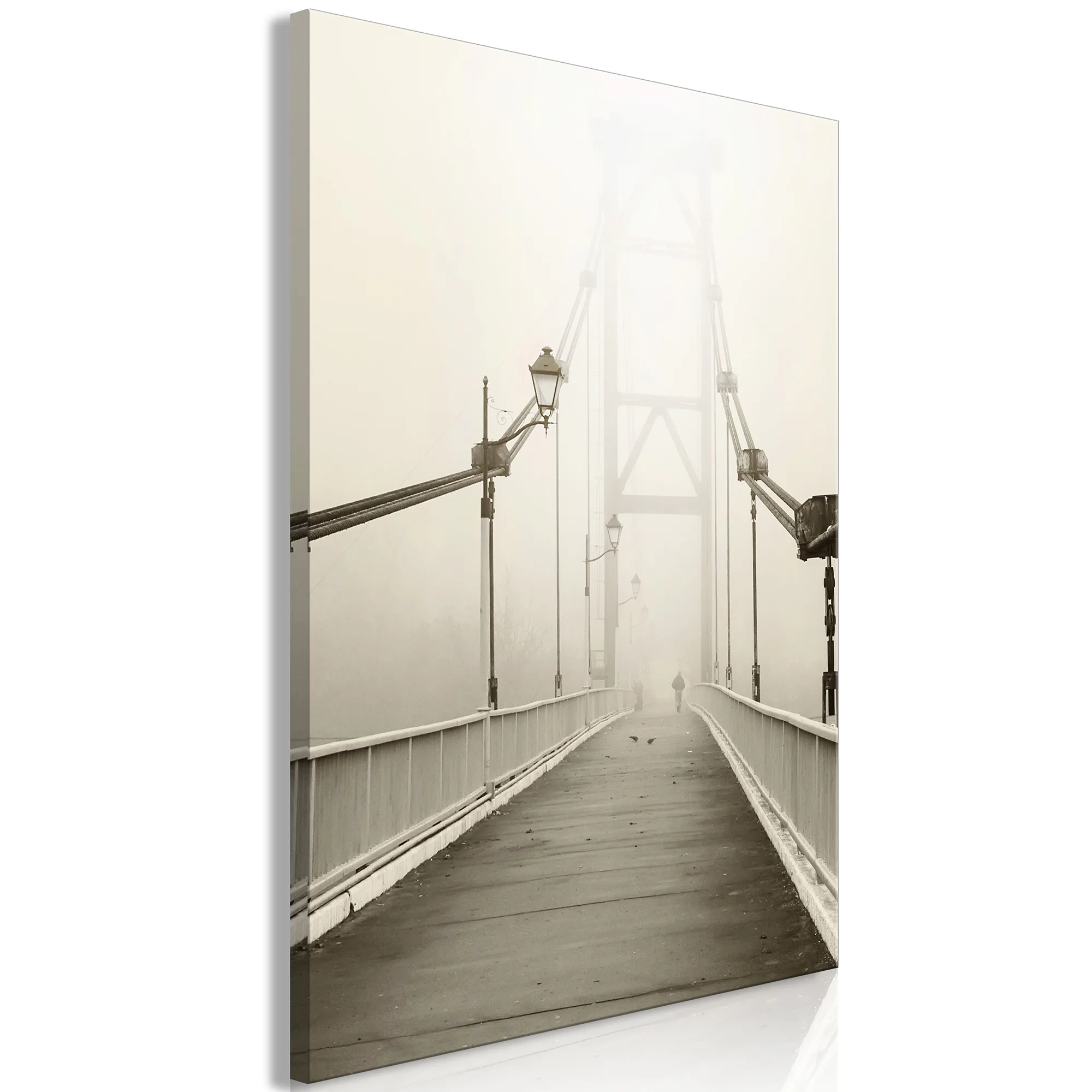 Tavla Arkiio Bridge in the Fog