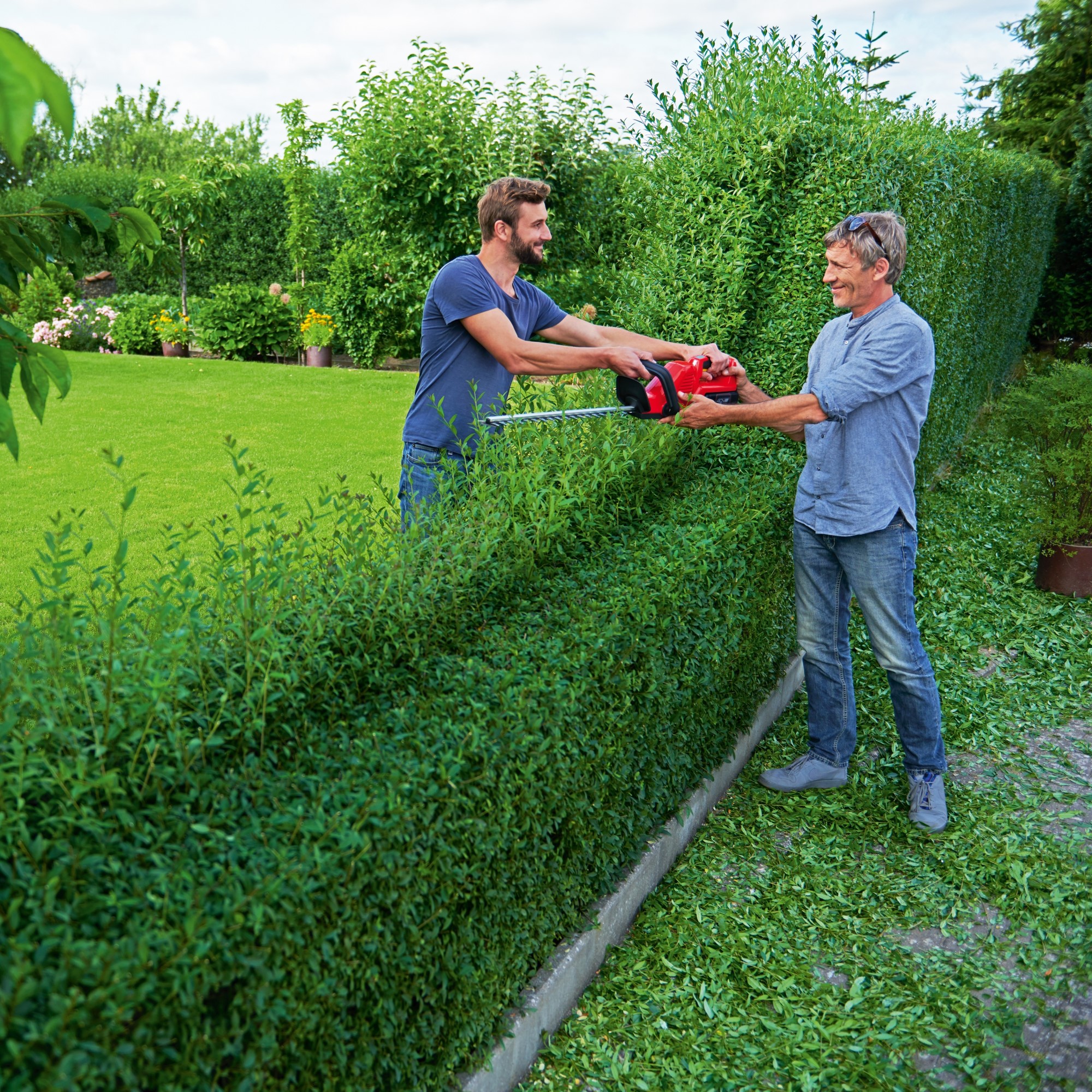 Häcksax WOLF-Garten Lycos 40/600 H inkl. Batteri