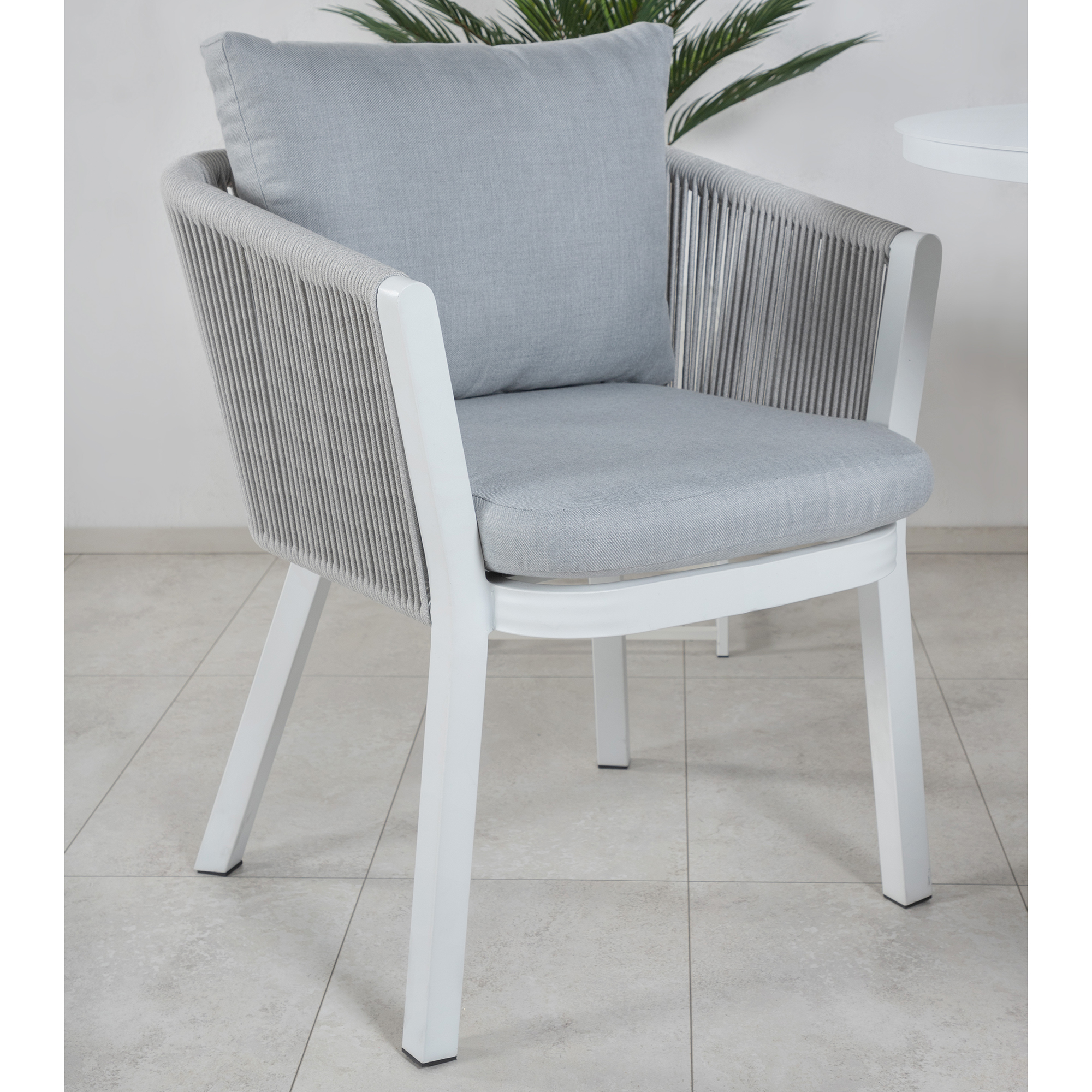 Matgrupp Venture Home Alma med 4 Virya Stolar