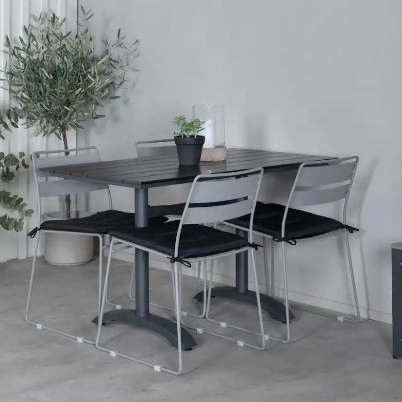 Matgrupp Venture Home Denver med 4 Lina Stolar