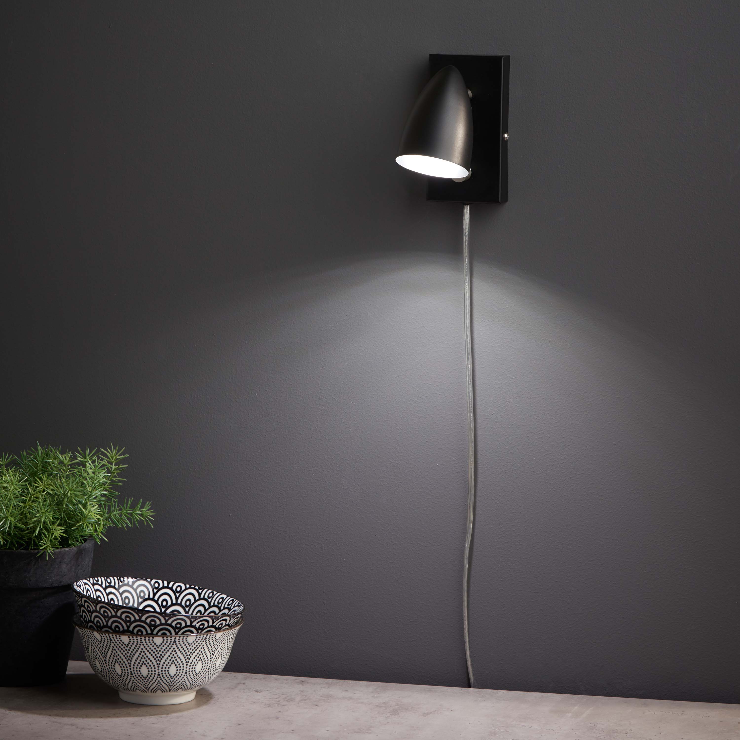 Vägglampa Markslöjd Ciro 12 W