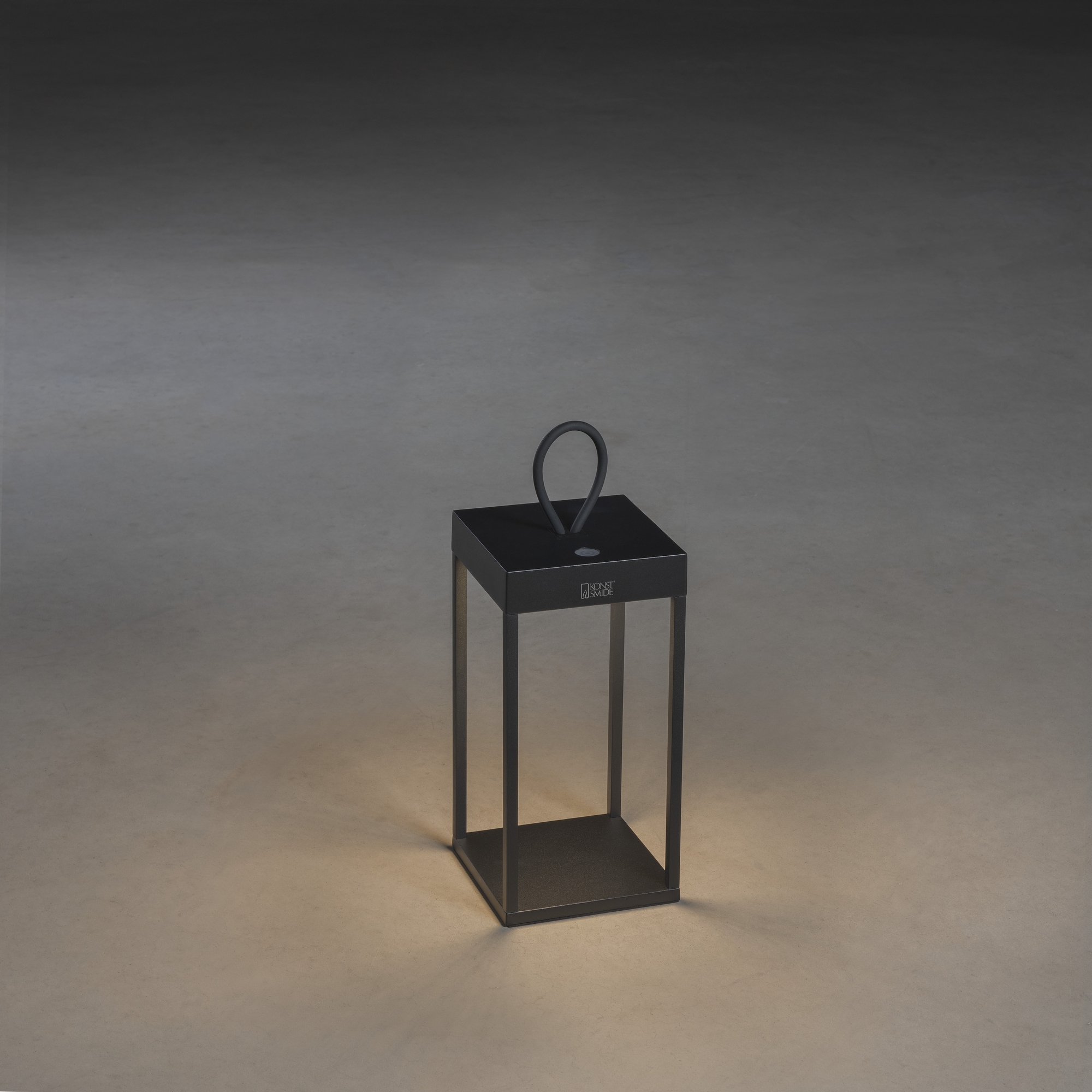 Lanterna Gnosjö Konstsmide Ravello USB