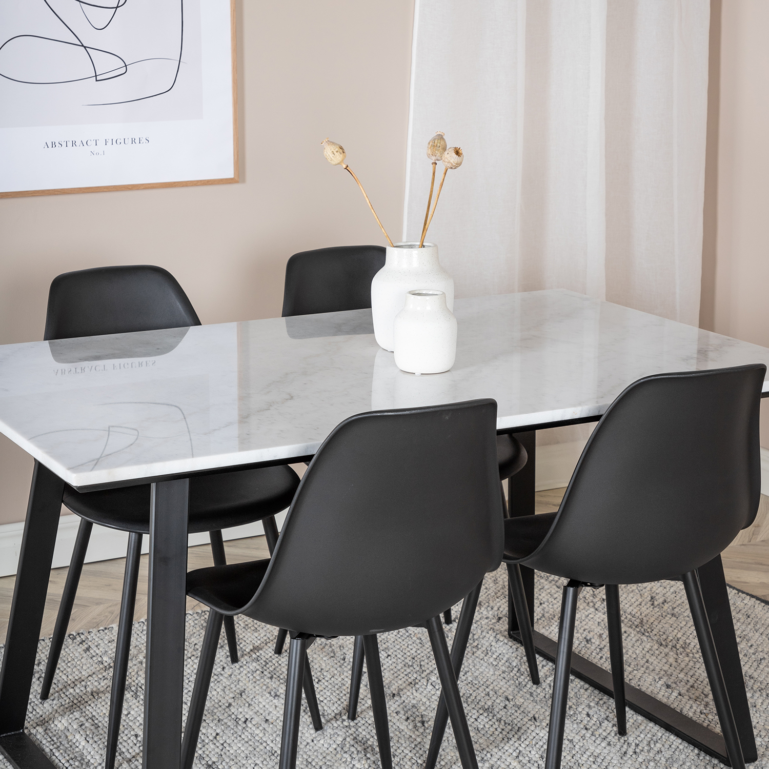 Estelle Table White / Black+Polar Chair - / Black Plastic_4 Vit/Svart