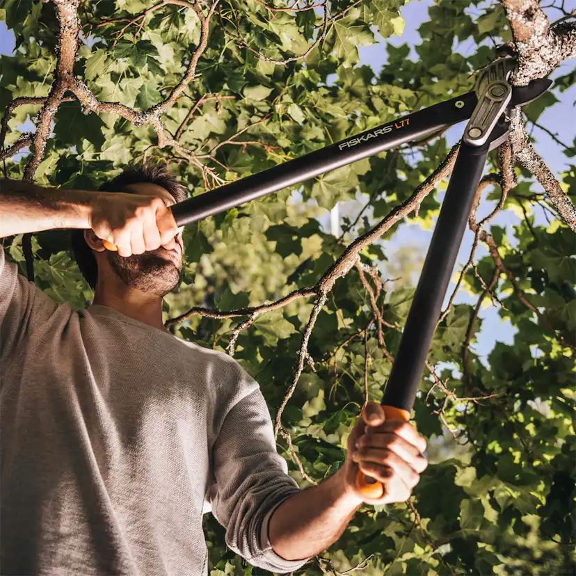 Grensax Fiskars Powergear II L77 med Utväxling & Mothåll