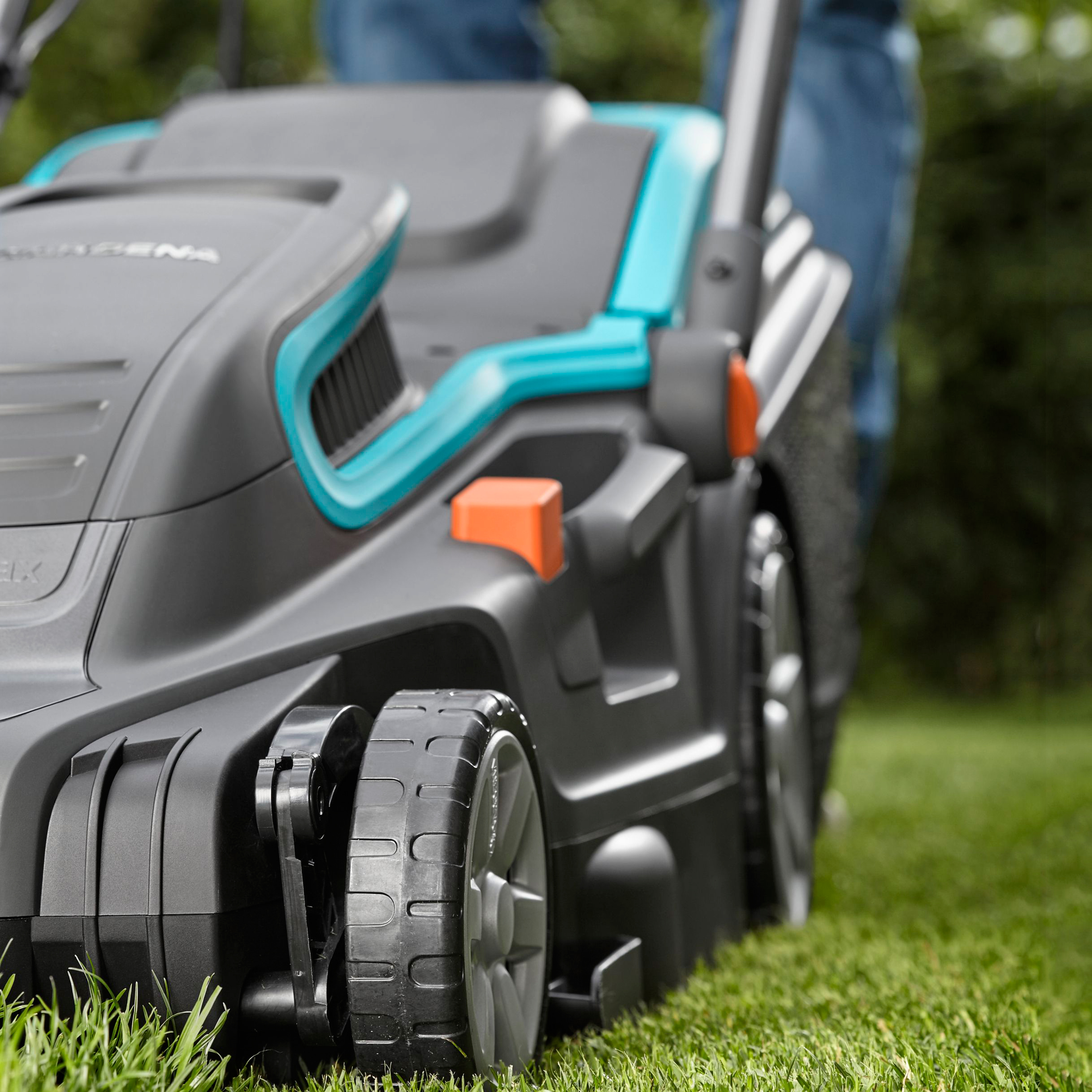 Gräsklippare Gardena PowerMax 1600/37