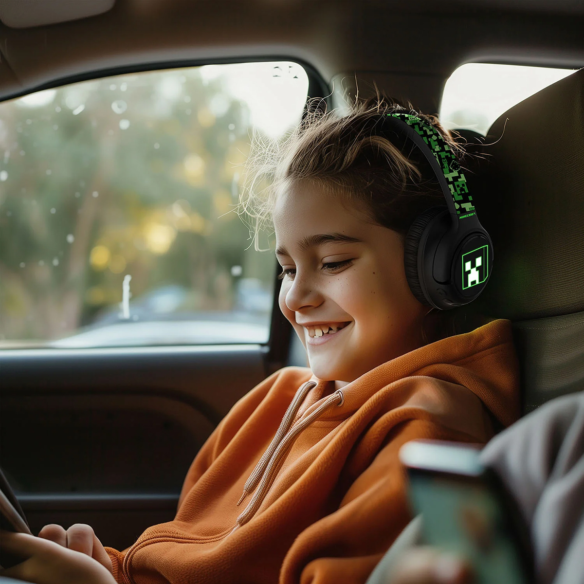 Hörlurar MINECRAFT Wireless Over-Ear LED Ljus Lång Batteritid Bluetooth