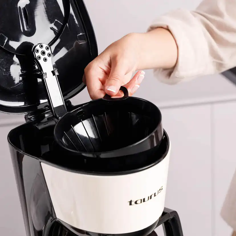Kaffebryggare TAURUS Verona Kapacitet för 12 Koppar