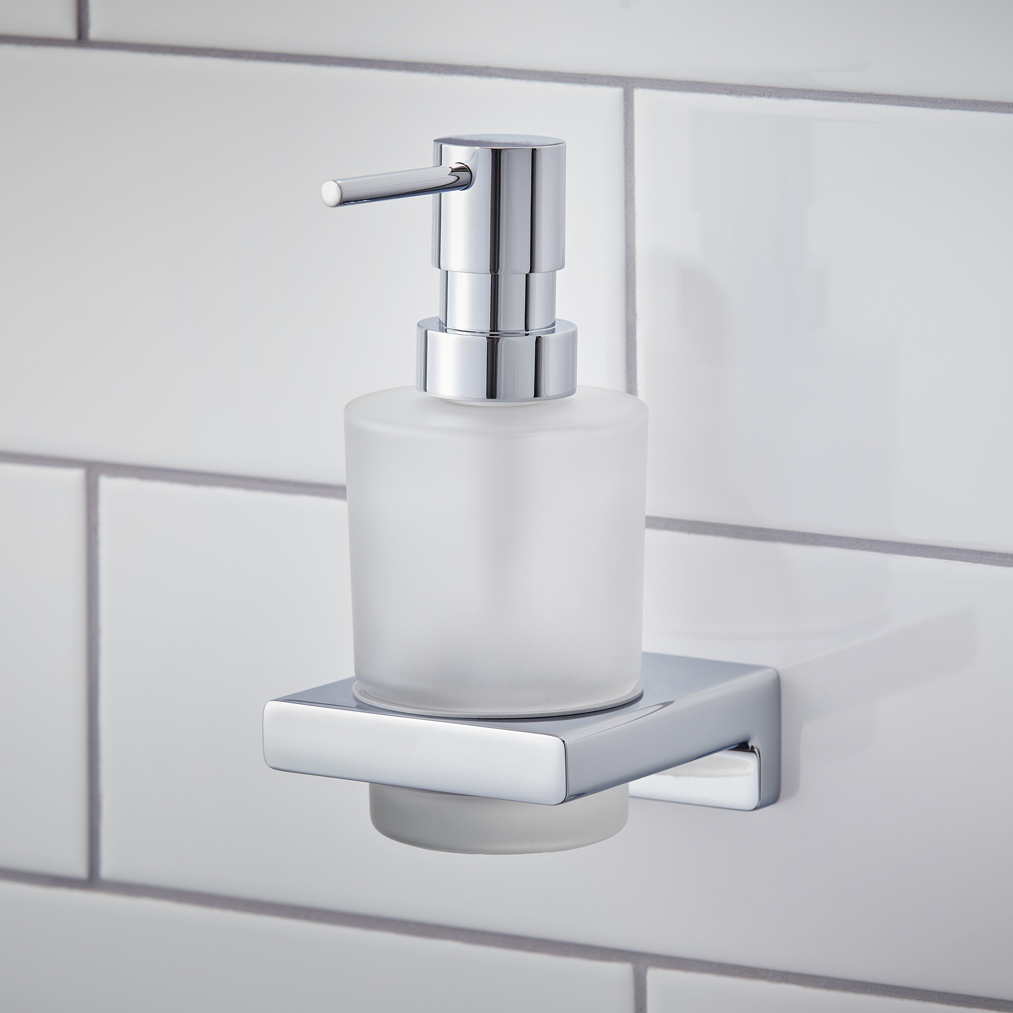Tvålpump Hansgrohe AddStoris 41745 200 ml