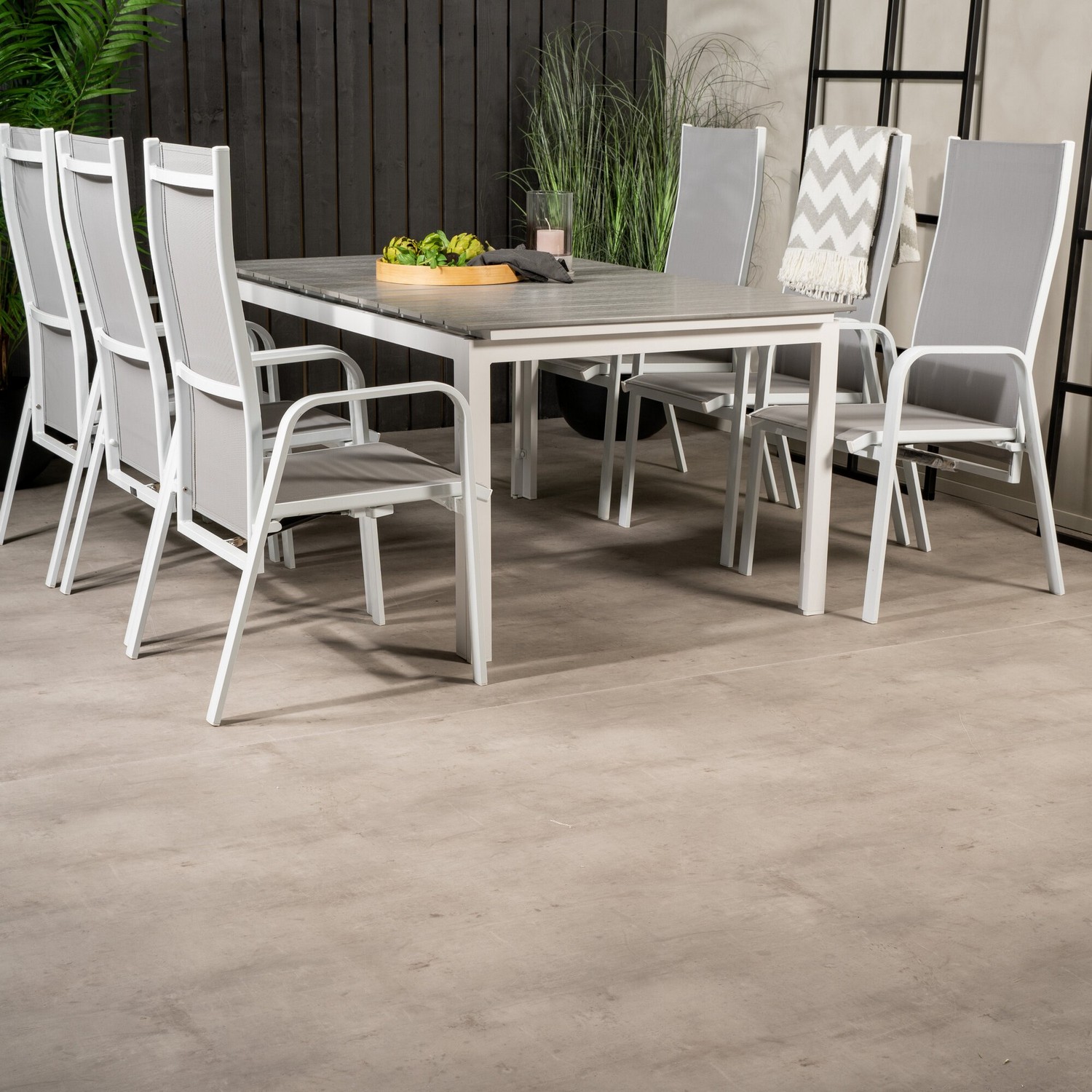 Matgrupp Venture Home Lova 160/240 med 6 Copacabana Stolar