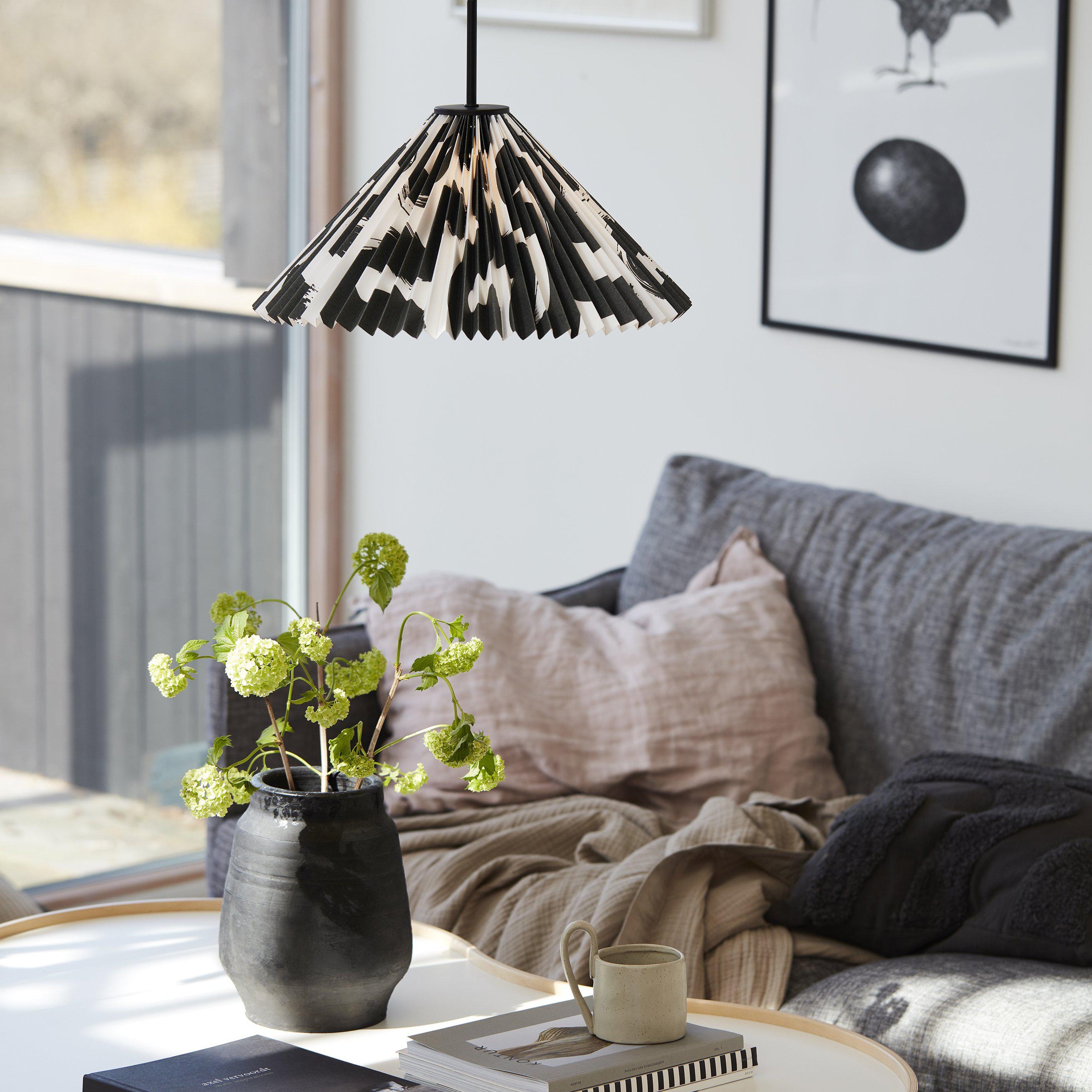 Taklampa PR Home Polly