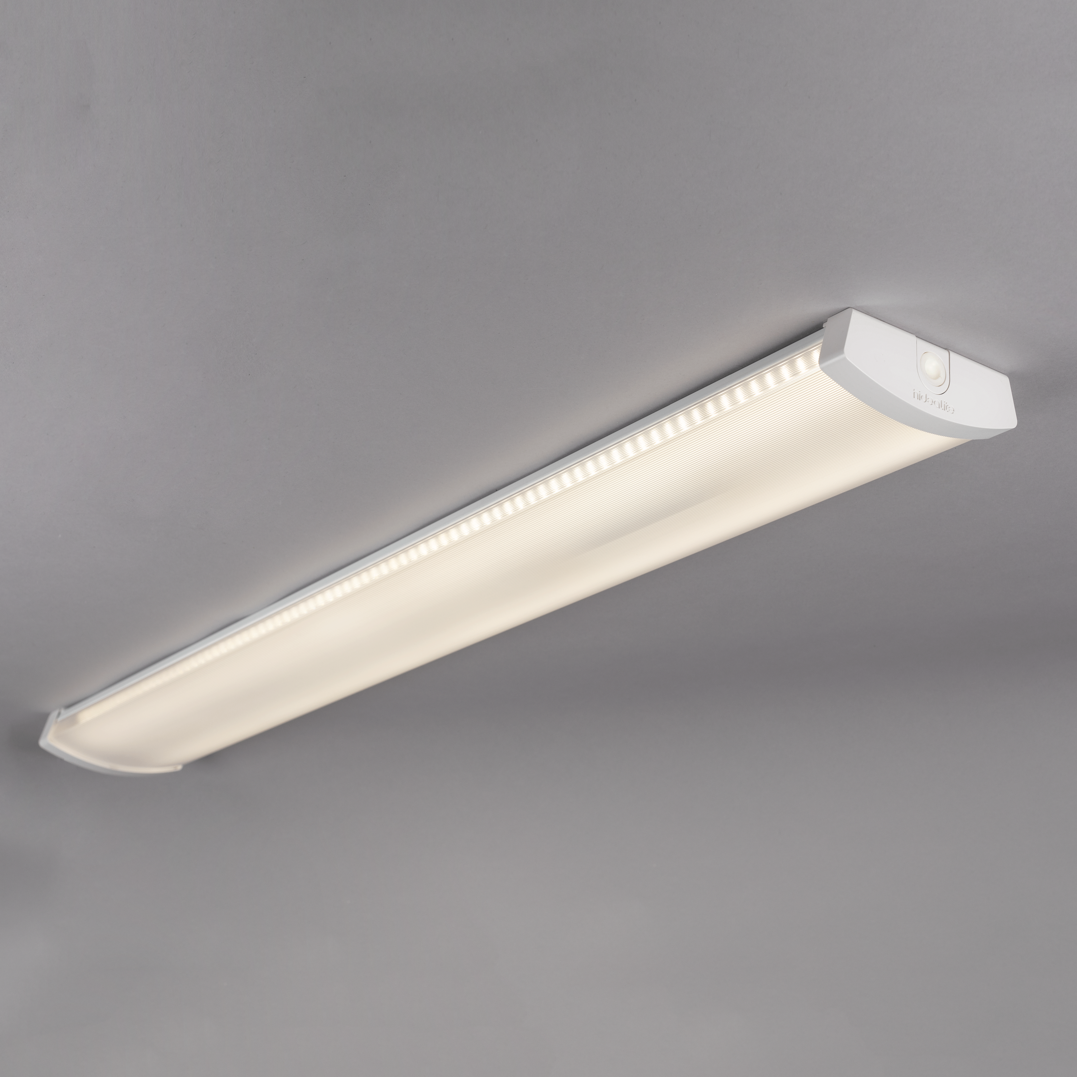 Led-Armatur Hide-a-lite Liteline Basic S med Sensor
