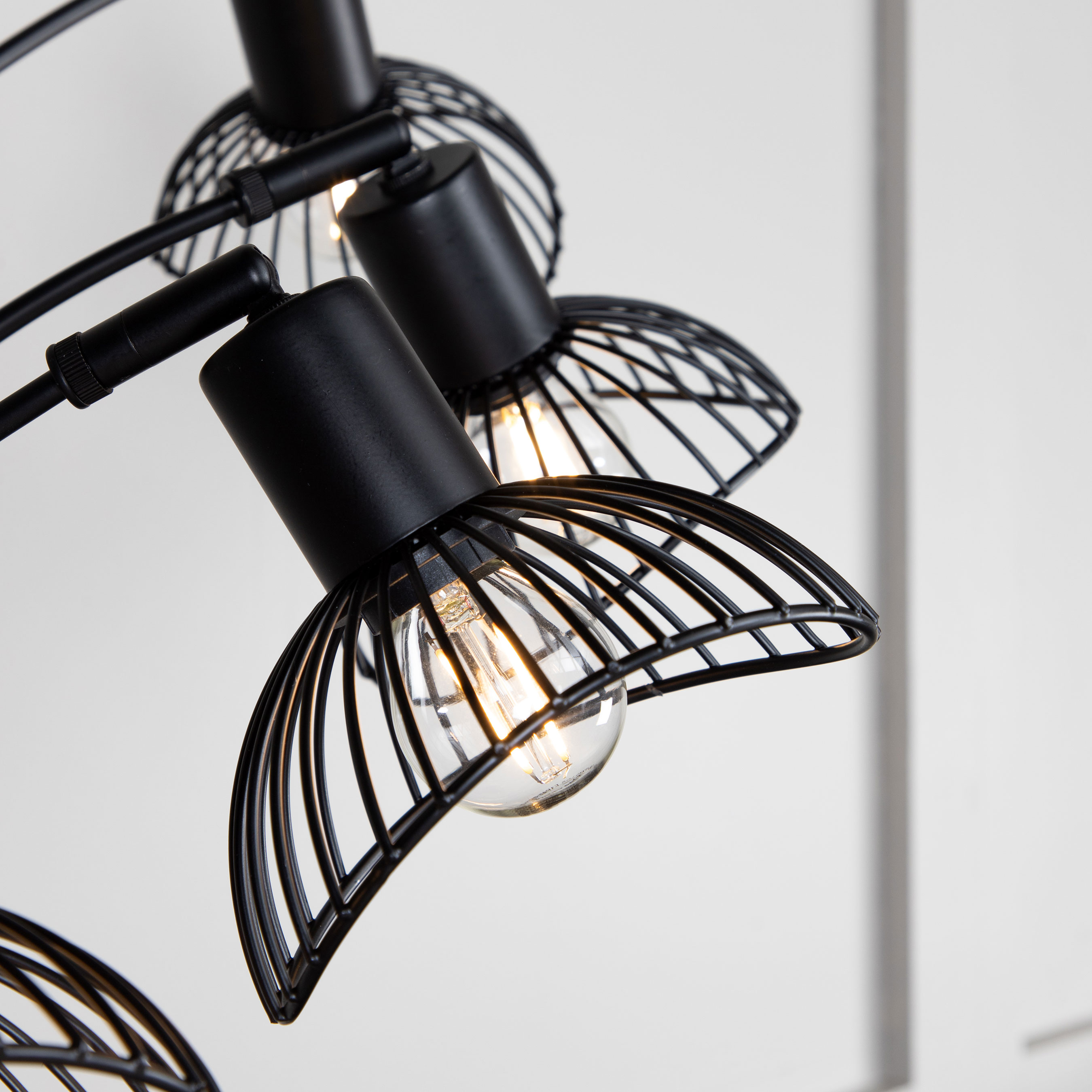 Golvlampa Venture Home Elsa 5L