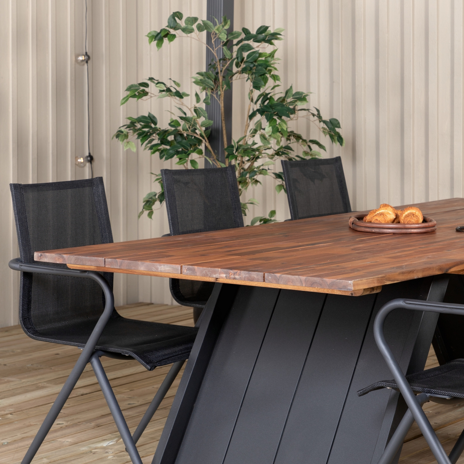 Matgrupp Venture Home Doni med 6 Anve Matstolar