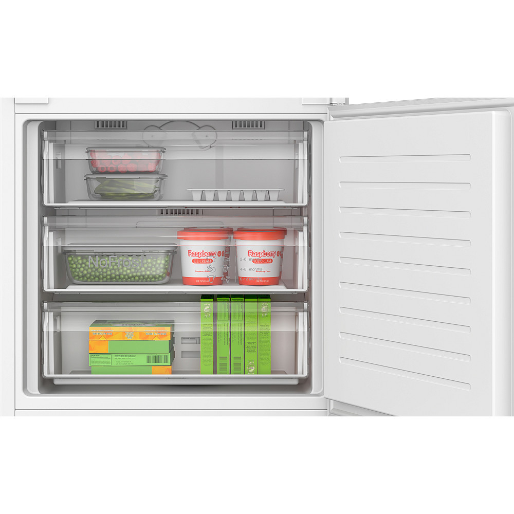 Integrerad Kyl/Frys Bosch Serie 4 KBN96VSE0 XL med Två Kylsystem För Optimal Nedkylning