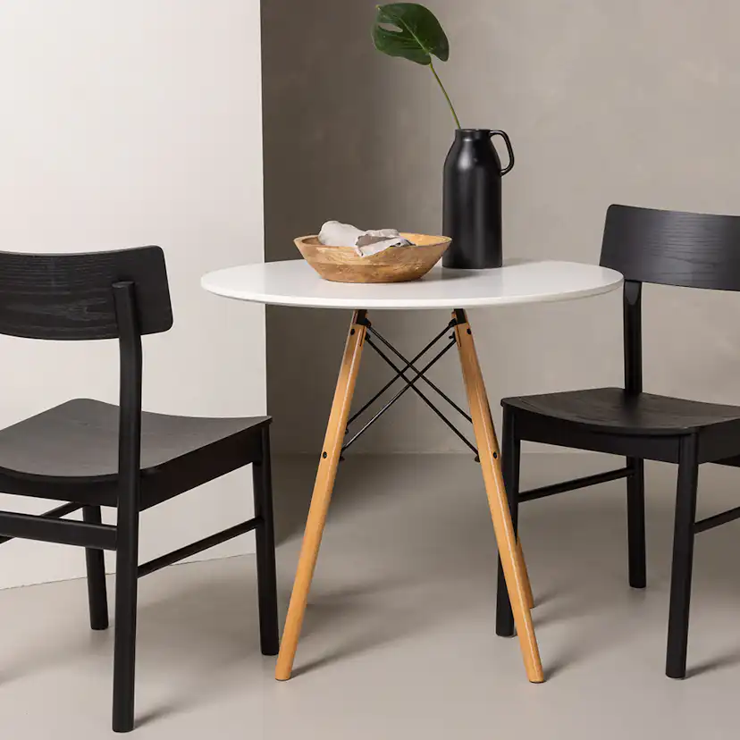 Matgrupp Venture Home Danburi Ø 60 cm med 2 Montros Stolar