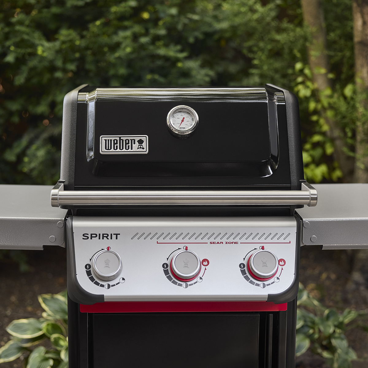 Gasolgrill Weber Spirit E-325 med 3 Brännare & Sear Zone