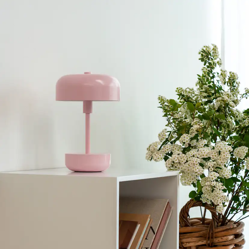 Portabel Bordslampa Dyberg Larsen Haipot LED Uppladdningsbar