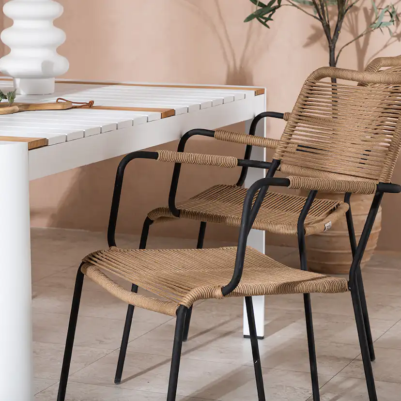 Matgrupp Utomhus Venture Home Togo 150x100 cm med 4 Lindos Trädgårdsstolar med Armstöd