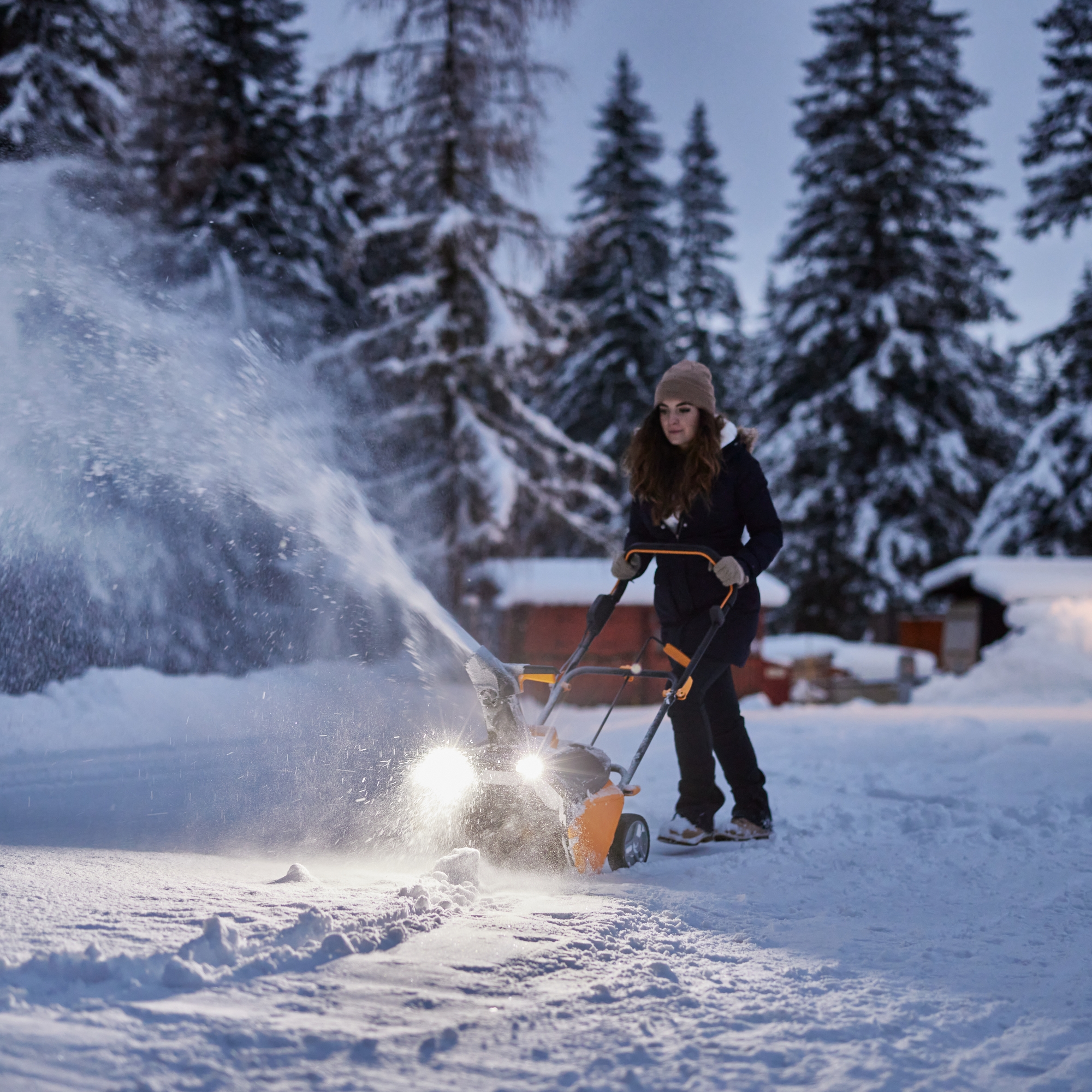 Snöslunga Batteridriven Stiga 700-serien ST 700e med Batteri 1000 W 50 cm Enstegs & Belysning