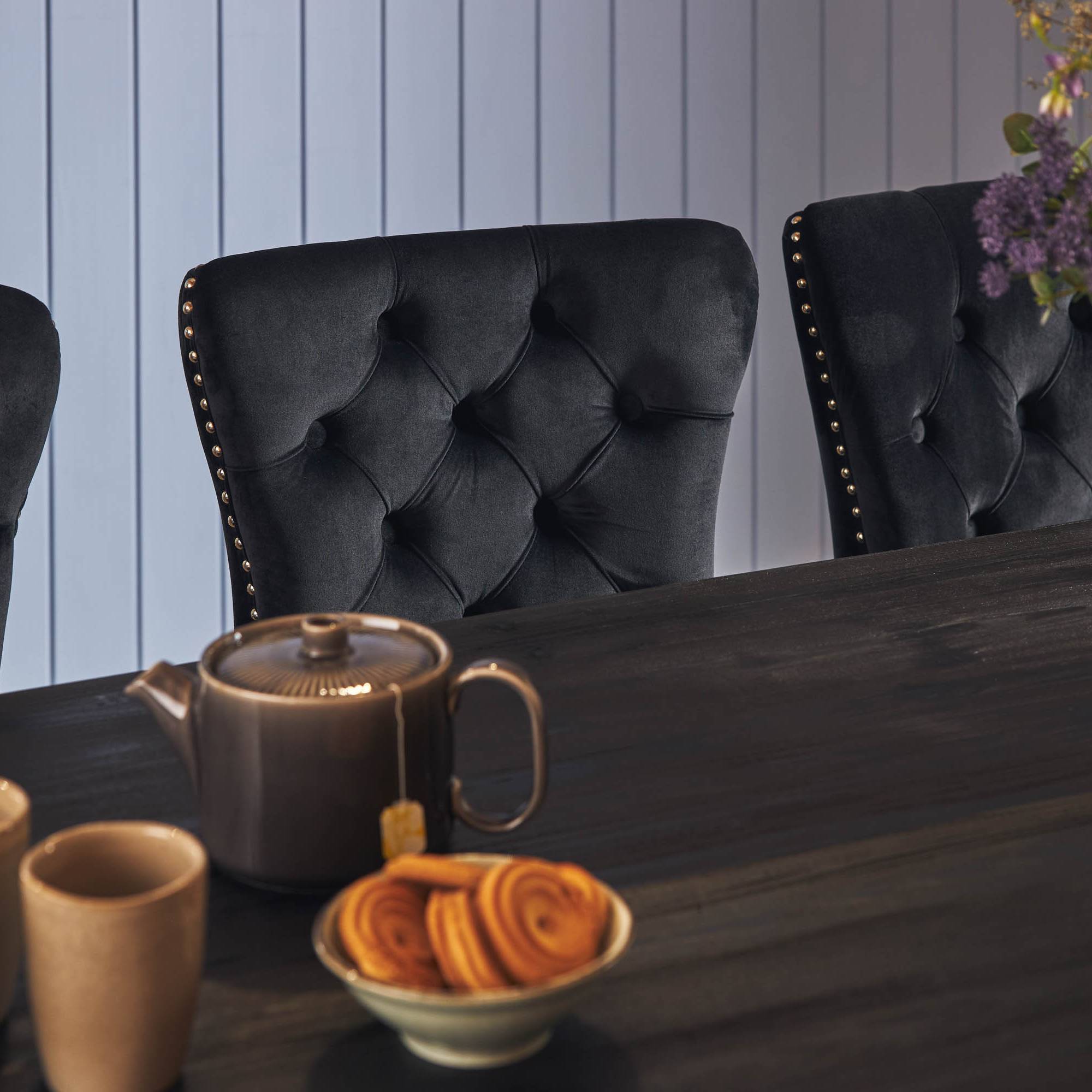 Matgrupp Bloomington Dijon Rektangulärt Matbord 200 cmmed 6 Bergviken Matstol Sammet