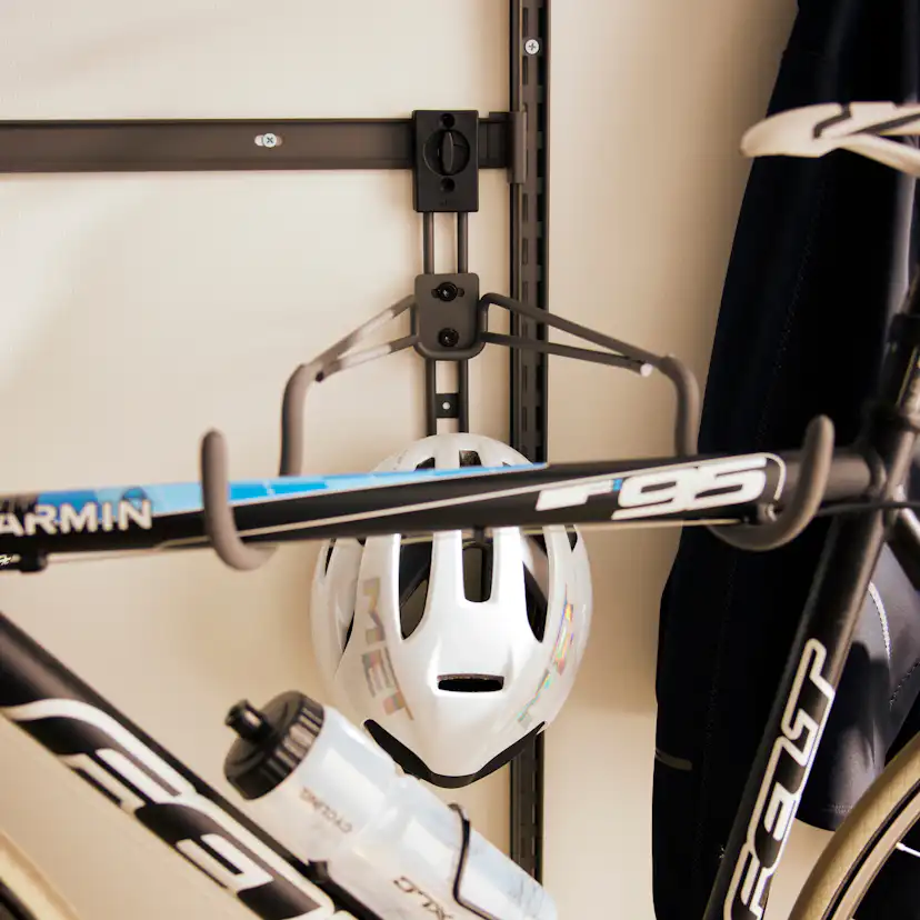 Familjeförvaring Elfa Ready Solution 2 Garage+ B: 3103 mm