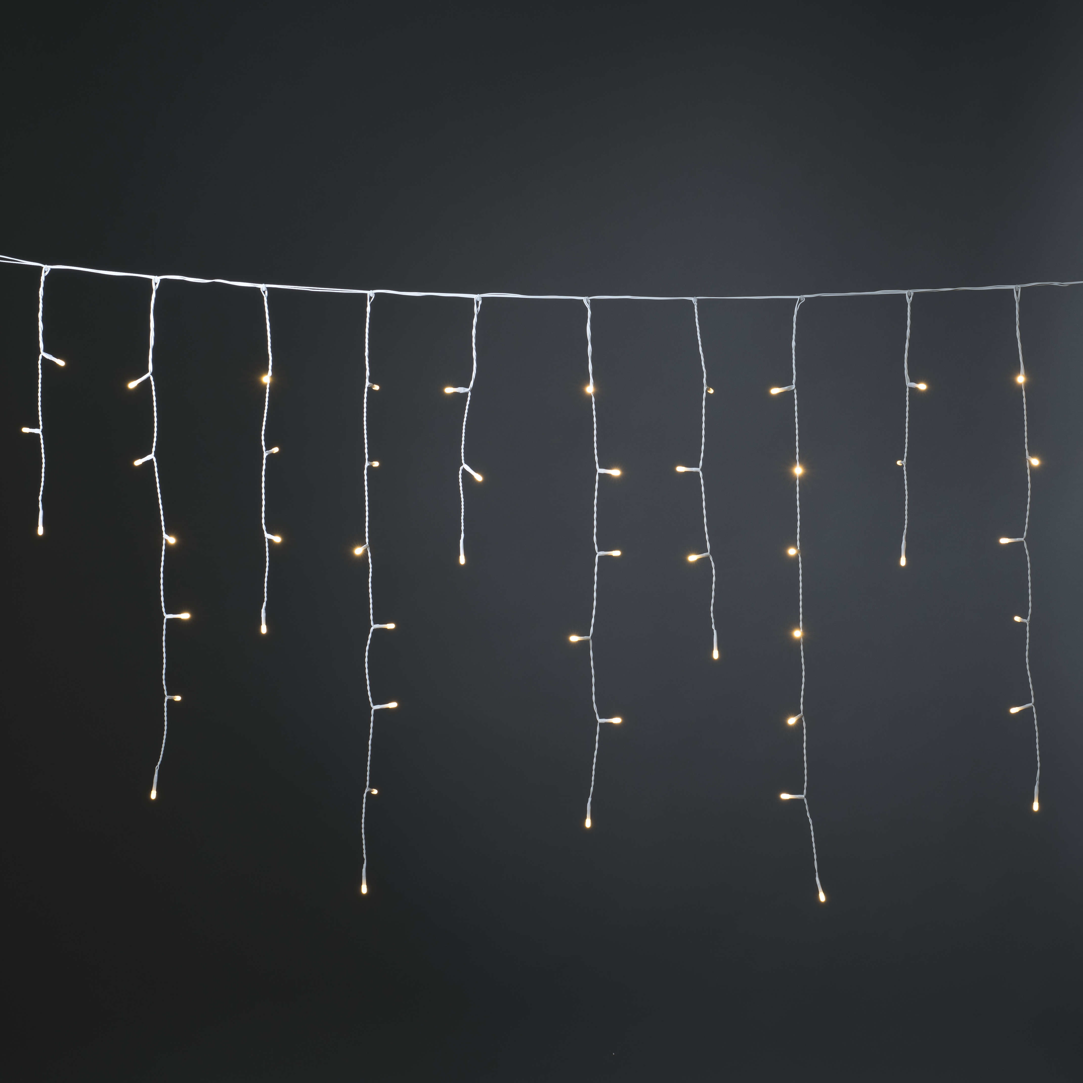 Ljusslinga Gnosjö Konstsmide Basic Istappslinga 200 Ljus LED Utomhus