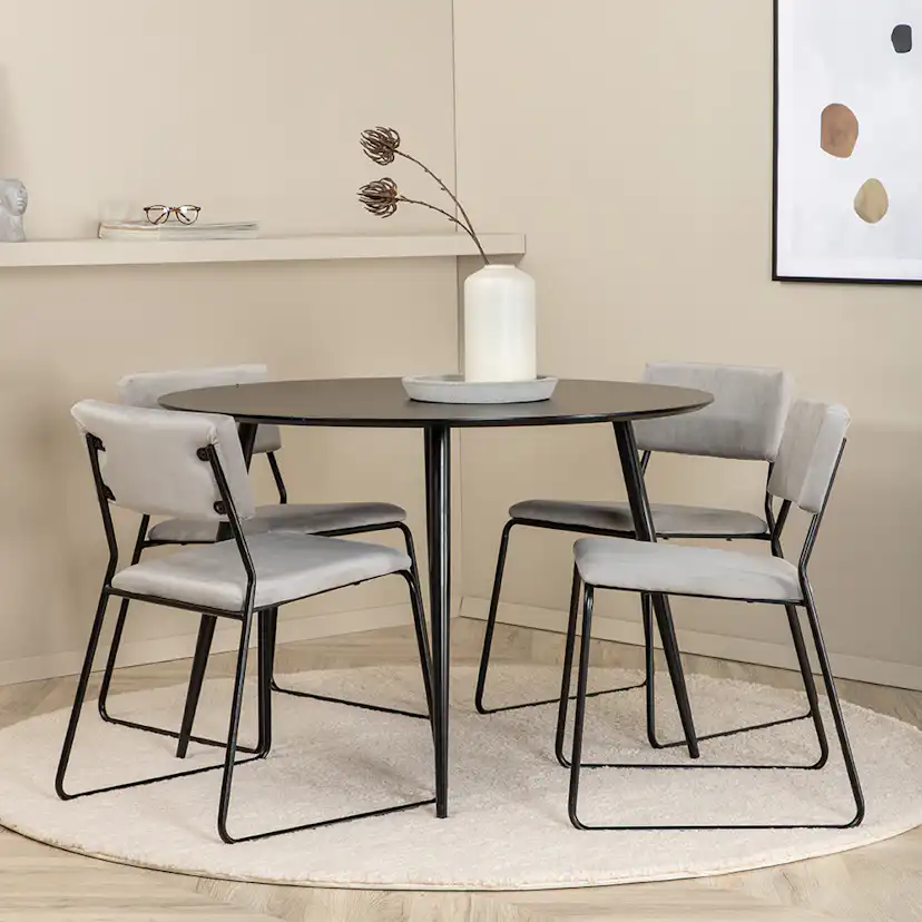 Matgrupp Venture Home Silvia med 4 Kungshamn Stolar Sammet