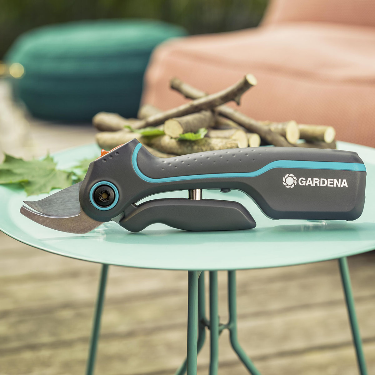 Sekatör Gardena AssistCut