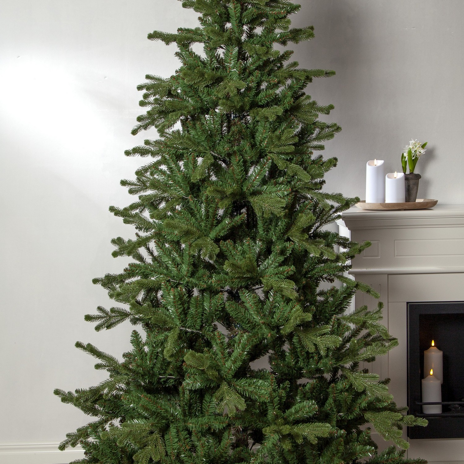 Julgran Hedvik 210cm Höjd: 2100 mm