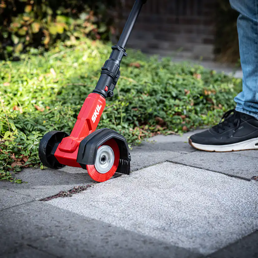 Ogräsborste SKIL 0661 AA Kolborstfri Batteridriven