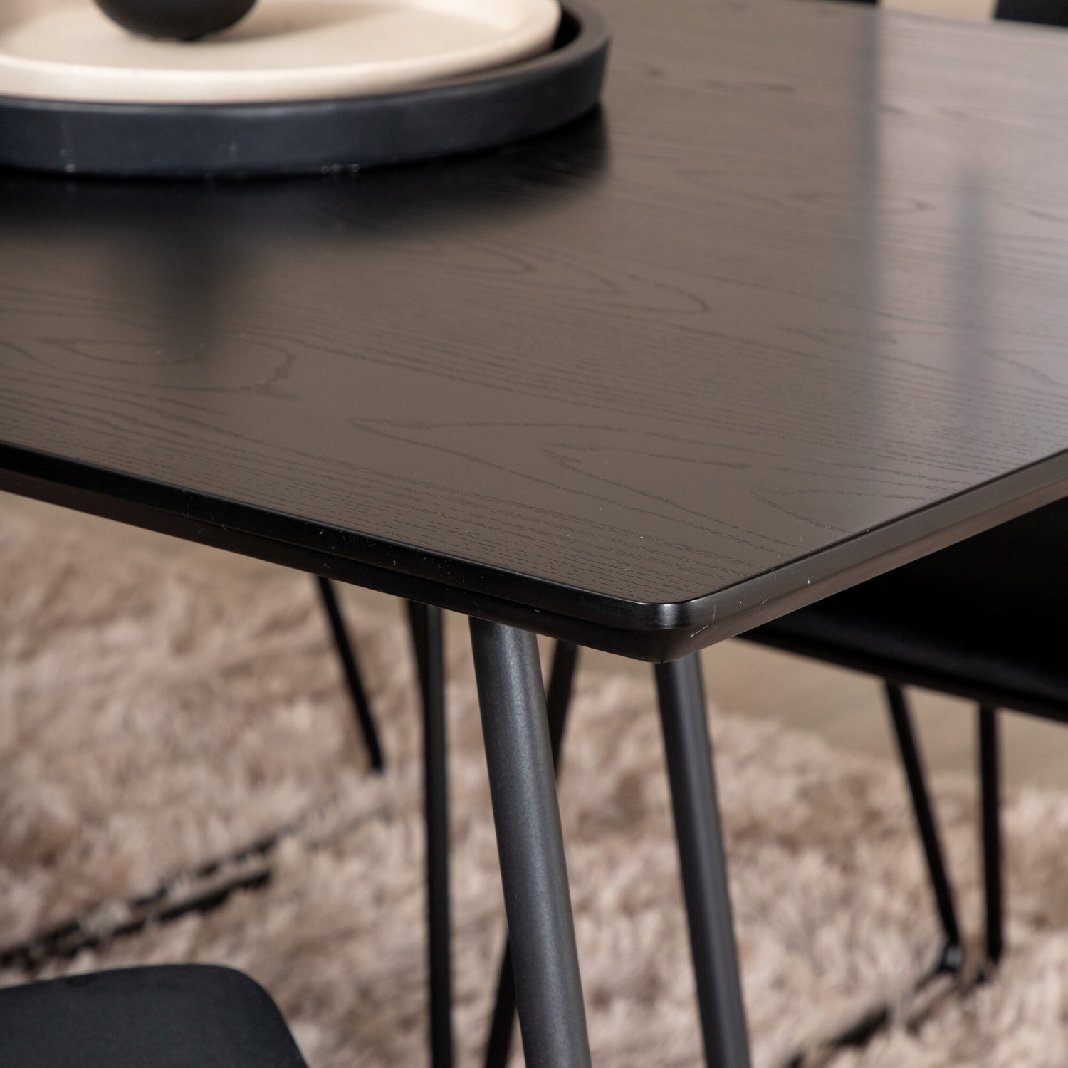 Matgrupp Venture Home Annika med 6 Kungshamn Stolar Sammet