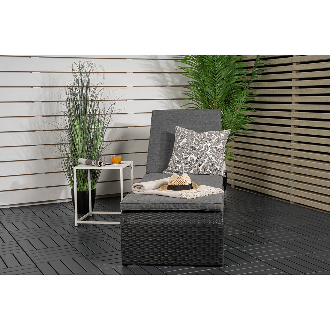 Solsäng Venture Home London Utomhus