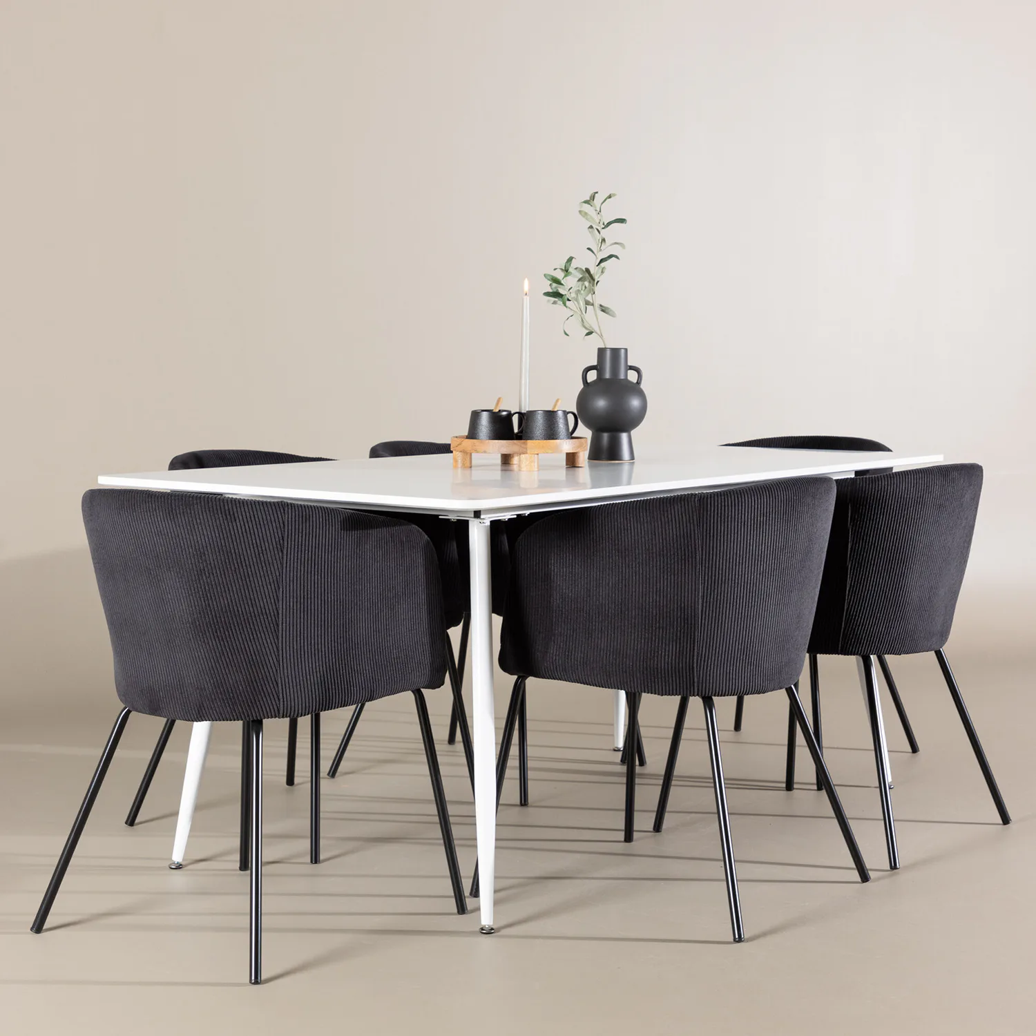 Matgrupp Venture Home Silar 180 med 6 st Berit Stolar