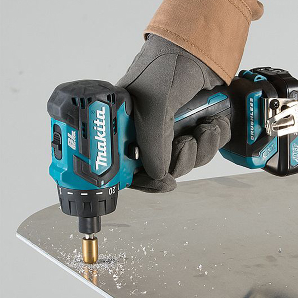 Borrskruvdragare Makita CXT DF032DSAJ 12V med Batteri