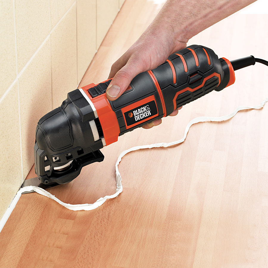 Multiverktyg Black+Decker 300 W