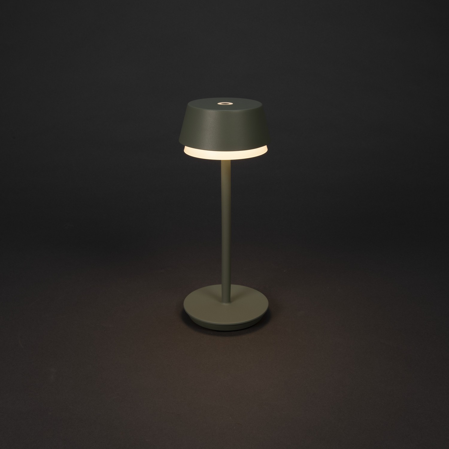 Bordslampa Gnosjö Konstsmide Lyon USB