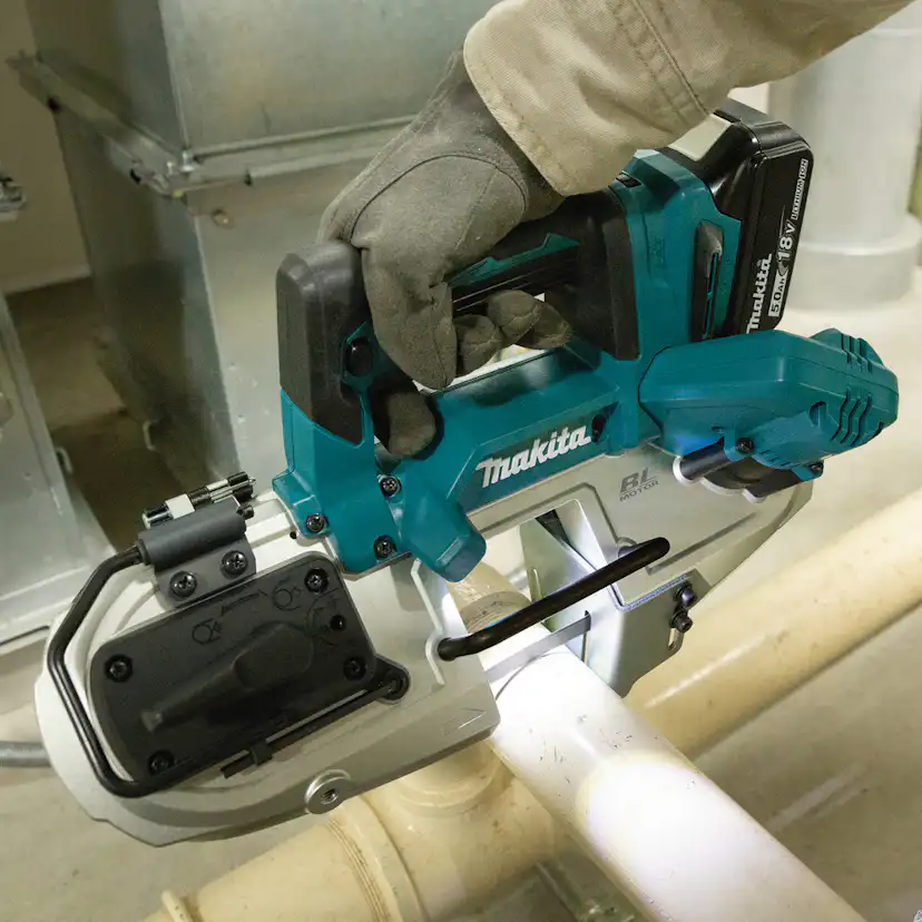 Bandsåg Makita DPB183Z 18V utan Batteri och Laddare