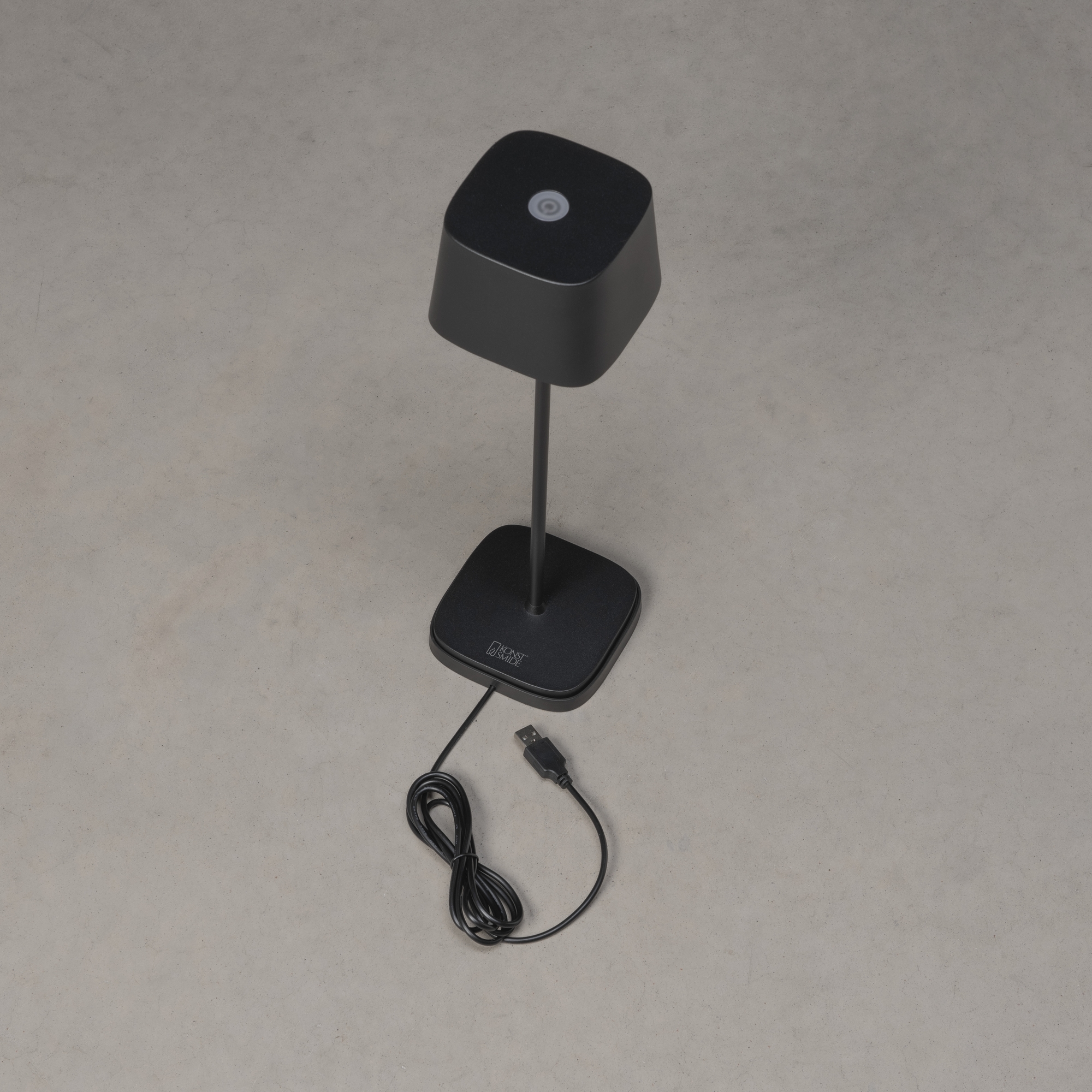 Portabel Lampa Gnosjö Konstsmide Capri Bordslampa USB