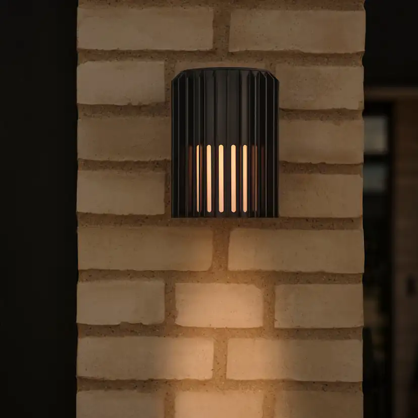 Aludra | Vägglampa | Seaside svart Svart