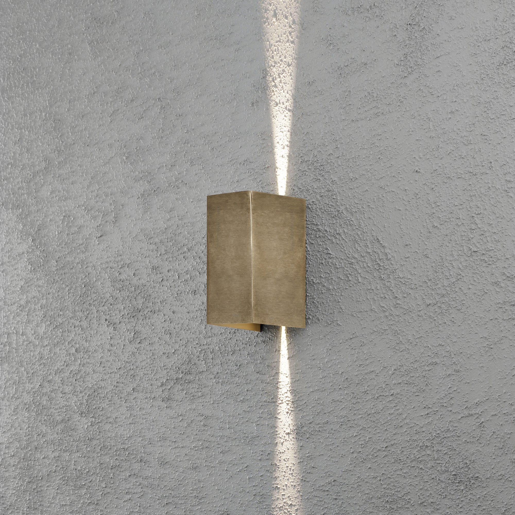 Vägglykta Gnosjö Konstsmide Cremona 2x3W High Power LED