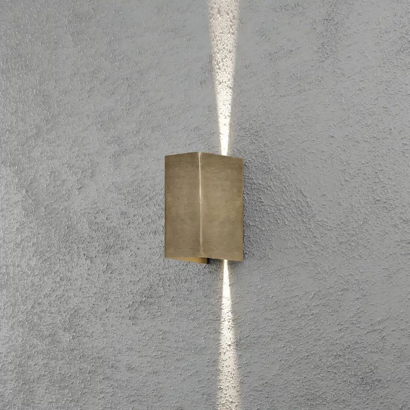 Vägglykta Gnosjö Konstsmide Cremona 2x3W High Power LED