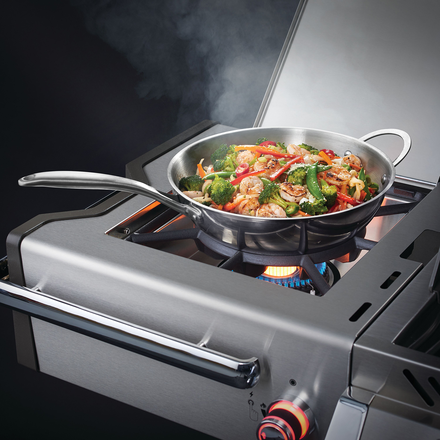 Gasolgrill Napoleon PRO825-3