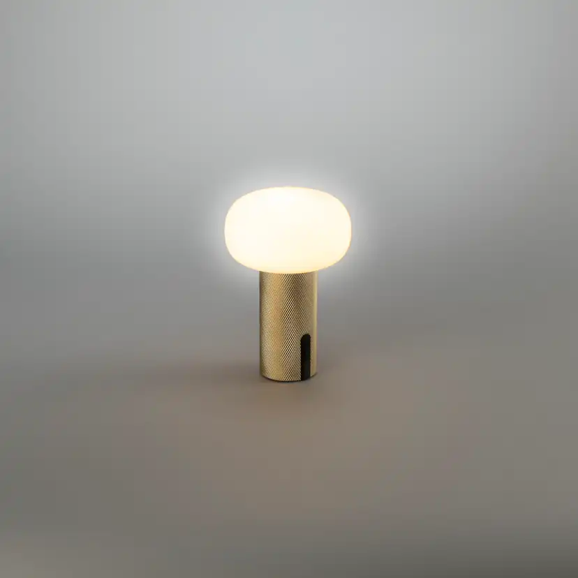 Portabel Lampa Gnosjö Konstsmide Antibes Mini Bordslampa USBxMatt Mässing