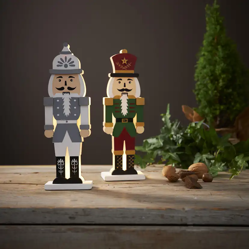 Juldekoration Star Trading Nutcracker 25 cm