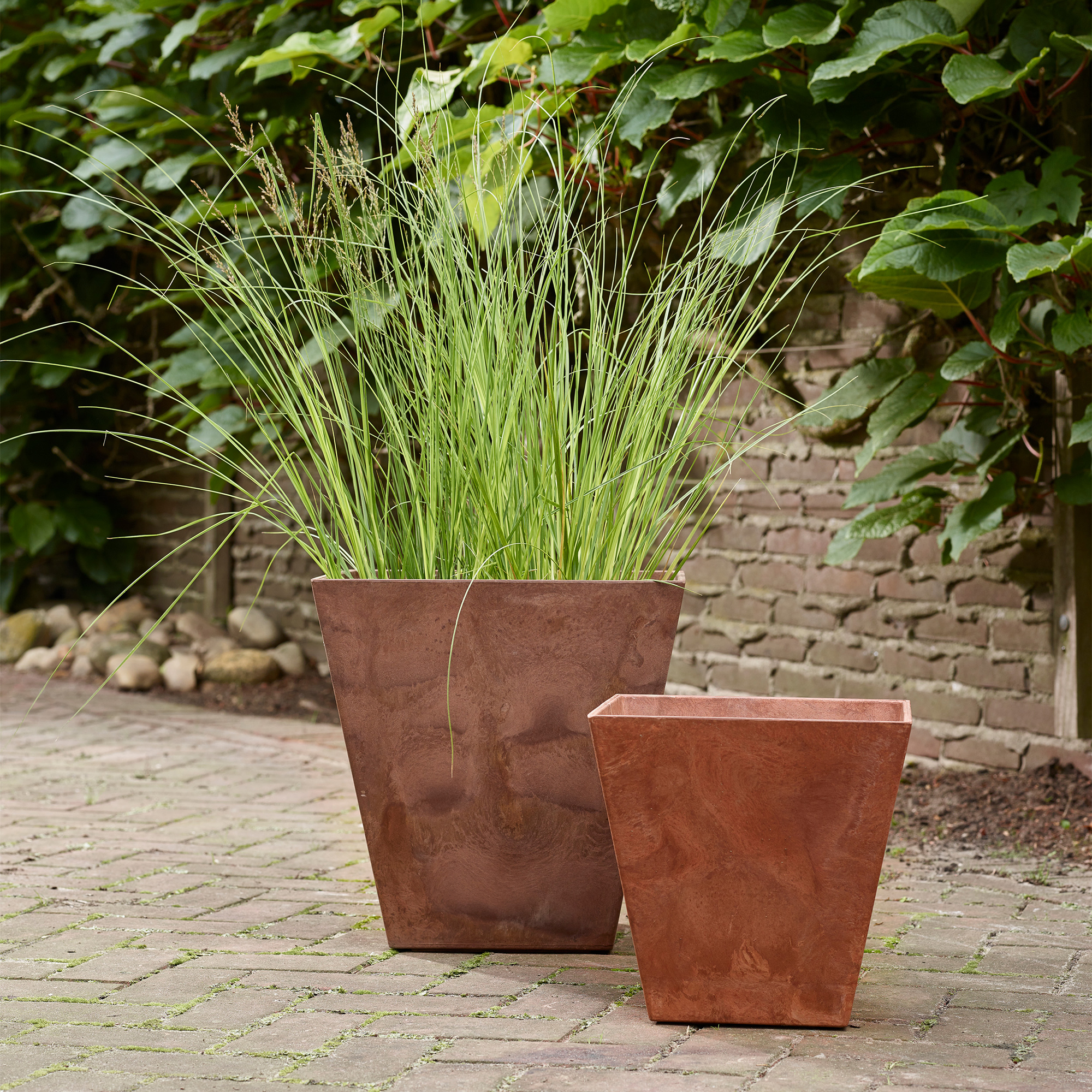 Kruka Artstone Ella Brun 35 x 35 x 34 cm