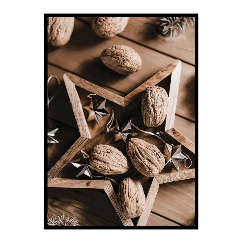 Poster Gallerix Walnuts In Wooden Star