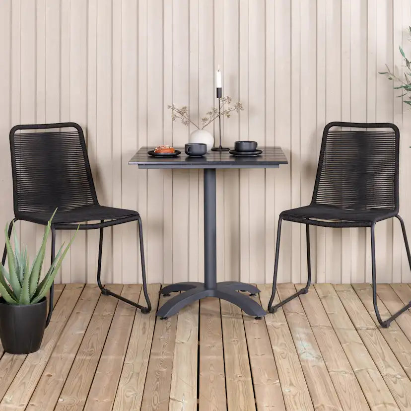Matgrupp Venture Home Coco med 2 Leon Stapelbara Matstolar
