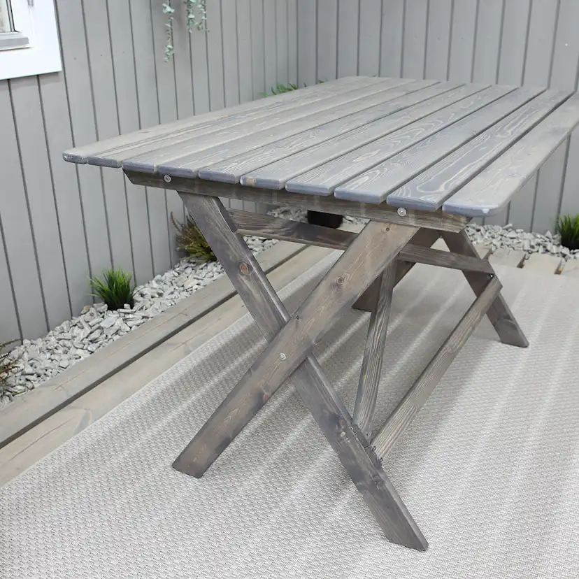 Utebord Baltic Garden Knohult