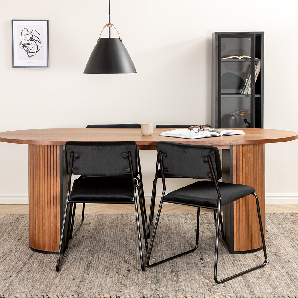 Matgrupp Venture Home Bianca med 4 Kungshamn Stolar Sammet